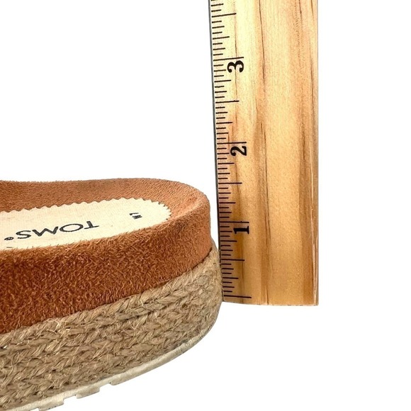 TOMS Paloma Cross Front Suede Sandals in Cream Women's Size 7 - Picture 9 of 10